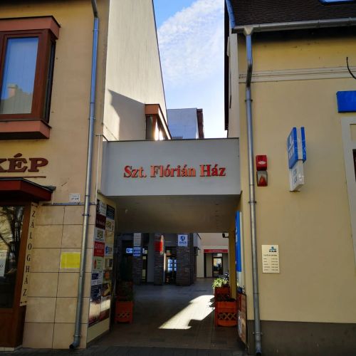 Belvárosi Terasz Apartman Gyula – Giula, Ungaria