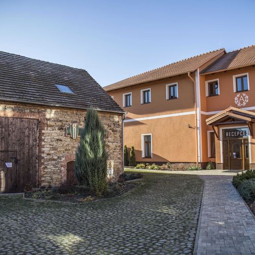 Amálka u Řípu Straškov-Vodochody