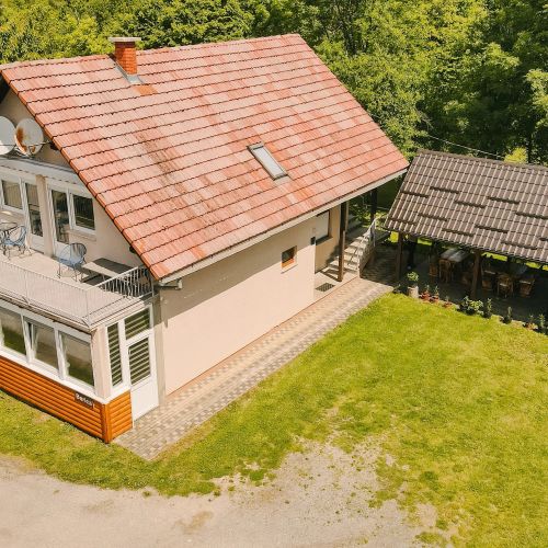 Apartments With Parking Space Smoljanac, Plitvice - 14979 Smoljanac – Smoljanac, Croația