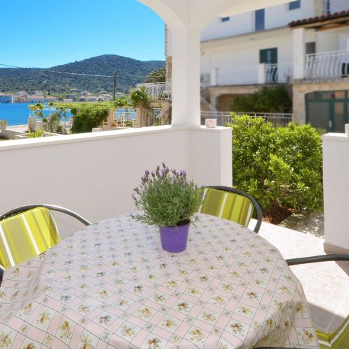 Seaside Holiday House Vinišće, Trogir - 16488 Vinišće