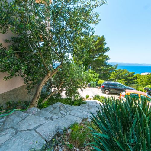 Apartments With Parking Space Brela, Makarska - 16596 Brela