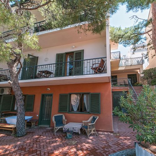 Apartments By The Sea Brela, Makarska - 16950 Brela