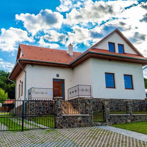 Görbeország Vendégház Hollókő
