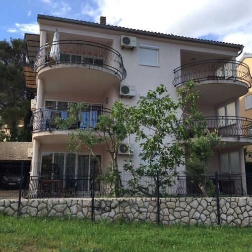 Kristina Apartmanház Čizići – Dobrinj, Croația