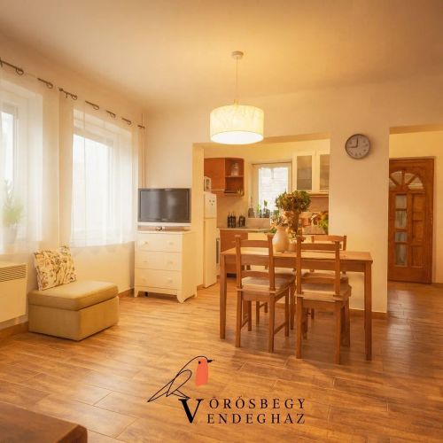 Vörösbegy Vendégház Kismaros – Kismaros, Ungaria