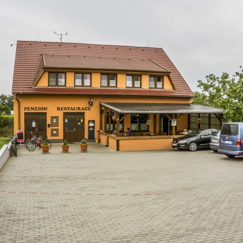 Penzion s restaurací Na Fürhaple Šakvice – Šakvice, Republica Cehă