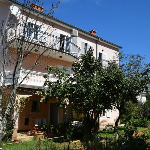 Apartments Jelka Njivice