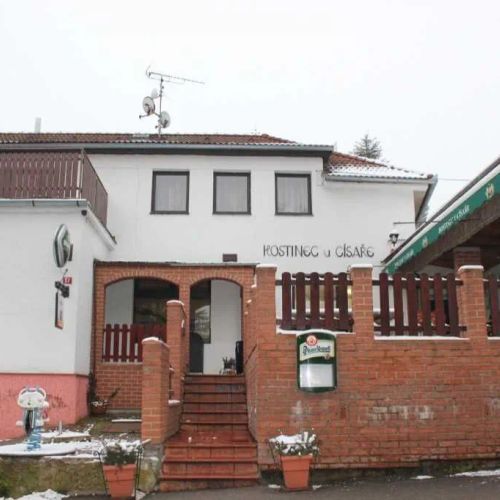 HOTEL A HOSTINEC U CÍSAŘE Mirošovice