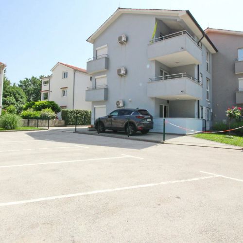 Apartmani Hrabrić Baška – Baška, Croația