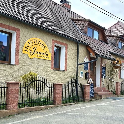 Hostinec U Janatů Čestín