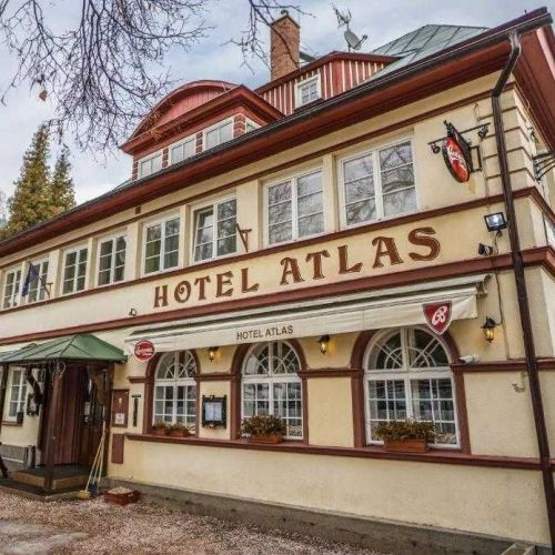 Hotel Atlas a Penzion Domeček Pec pod Sněžkou – Pec pod Sněžkou, Czechy