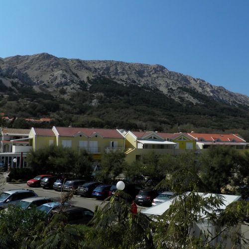 Apartmani Mikulan Zarok Baska