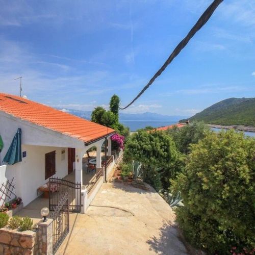 Robinson House Ina 1 Gdinj – Gdinj, Chorwacja