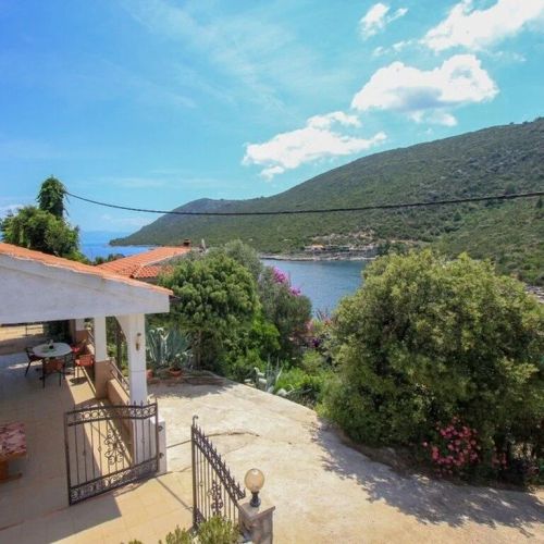 Robinson House Ina 1 Gdinj – Gdinj, Chorwacja