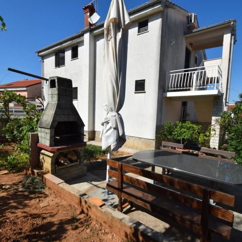 Apartments Marinela Njivice – Njivice, Croația