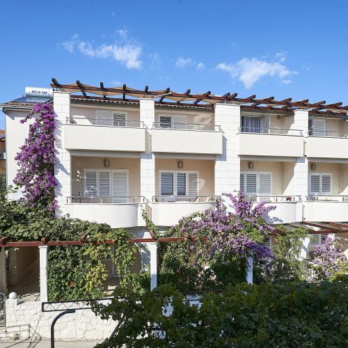 Apartments With Parking Space Mavarštica, Čiovo - 17803 Mavarštica – Mavarštica, Croația