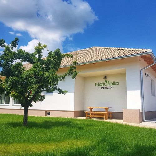 Naturella Panzió Villány