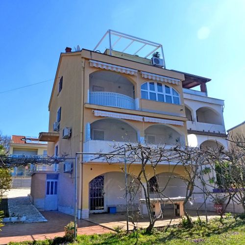 Apartment Honor Njivice
