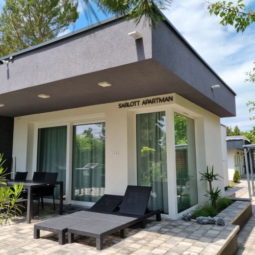 Sarlott Apartman Zamárdi