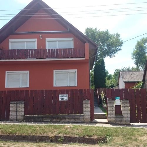 Anett Apartman Balatonboglár – Balatonboglár, Ungaria