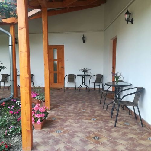 Négy Tücsök Vendégház Nagykörű