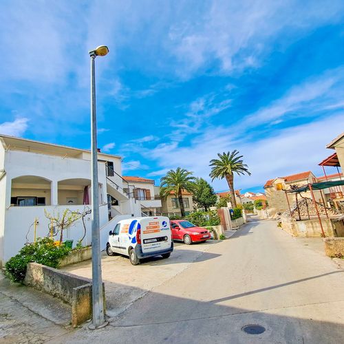 Apartment Toma Supetar