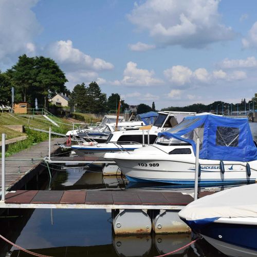 Marina - Lodě a Karavany Týnec nad Labem – Týnec nad Labem, Česká republika