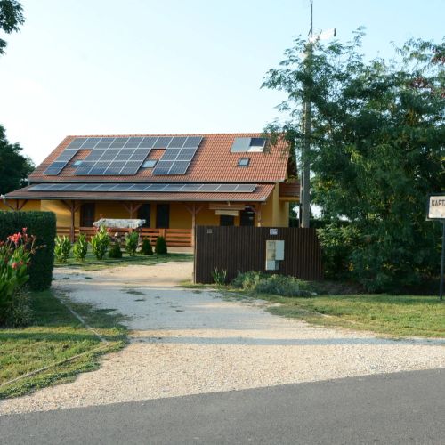 Kaptárlevegős Vendégház Füzesgyarmat – Füzesgyarmat, Ungaria