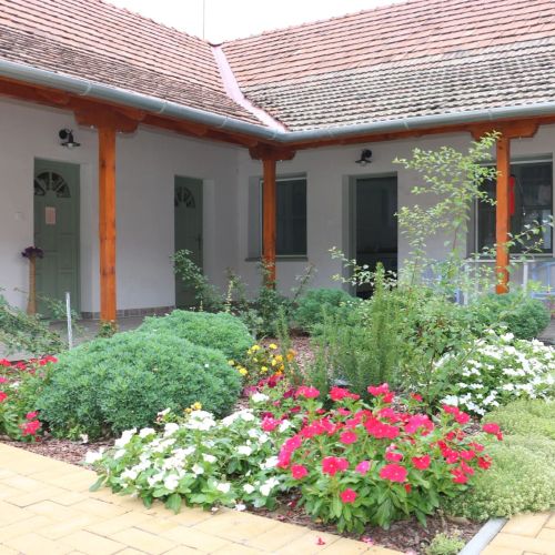 Kamilla Apartmanház Túrkeve – Túrkeve, Ungaria