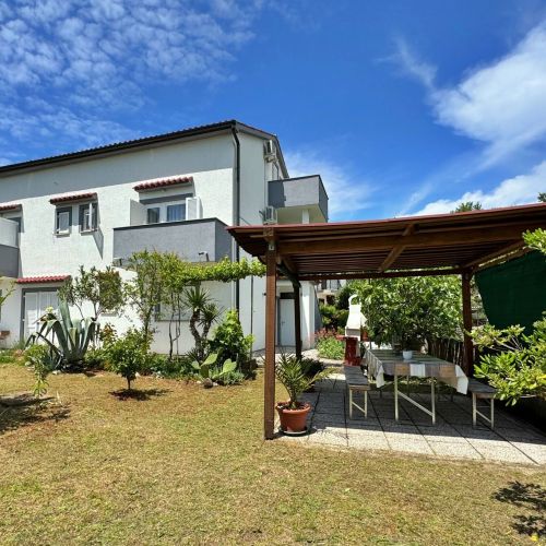 Apartmani Nikolic Šilo – Šilo, Croația