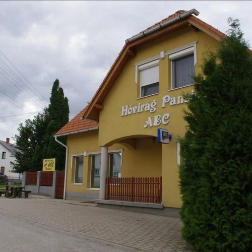Hóvirág Panzió Porva