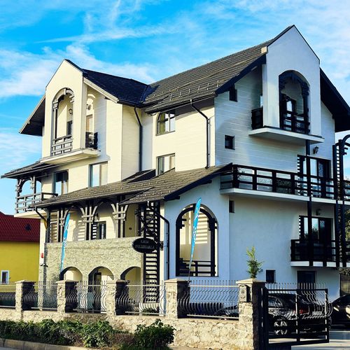 Casa Medievala Curtea de Argeș