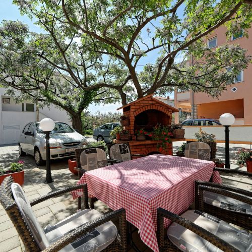 Apartments With Parking Space Palit, Rab - 4970 Palit