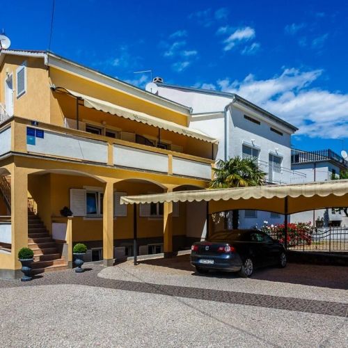 Apartments And Rooms With Parking Space Malinska, Krk - 18193 Malinska