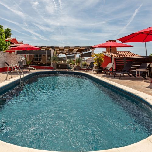 Luxury Villa With A Swimming Pool Turanj, Biograd - 18216 Turanj – Turanj, Croația
