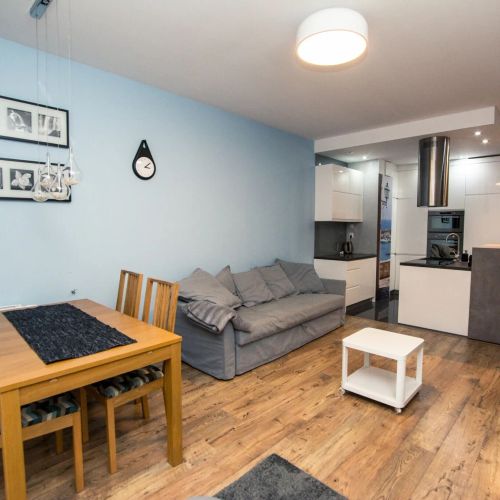 Seaside Mansion - Duży apartament blisko plaży