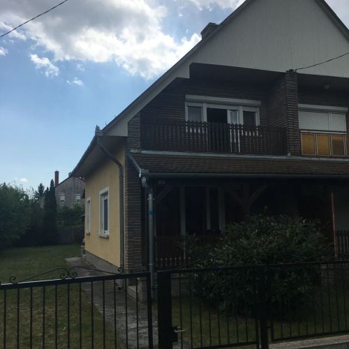 Vikrics Apartman Balatonmáriafürdő – Balatonmáriafürdő, Ungaria
