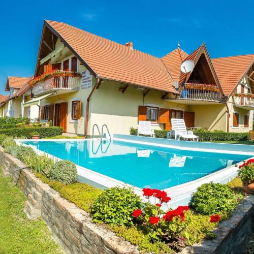Familia 4 Apartman Balatonmáriafürdő – Balatonmáriafürdő, Ungaria