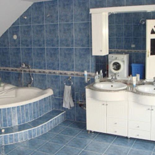 Vila Pietroasa – Pietroasa, România