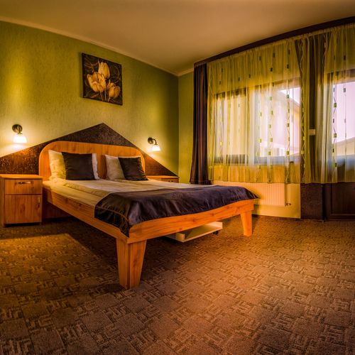 Vila Marliv Tășnad – Tăşnad, România
