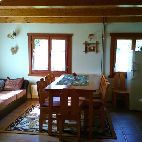 Cabana Barátság Ghiduț – Ghiduț, România