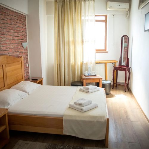 Hotel FunnyTime București