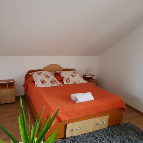 Vila Casa cu Muri Târgu Ocna – Târgu Ocna, România