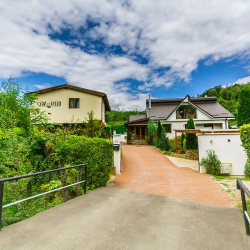 Vila Casa cu Muri Târgu Ocna