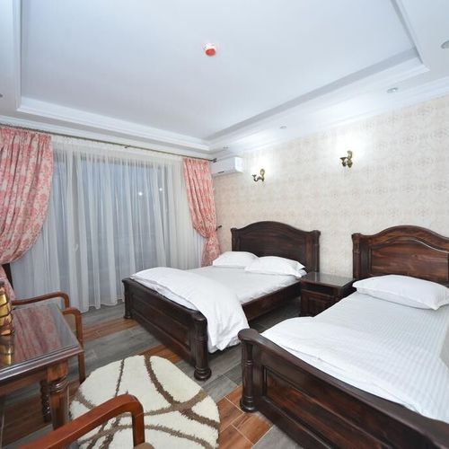 Hotel Edy's Royal Predeal – Predeal, România