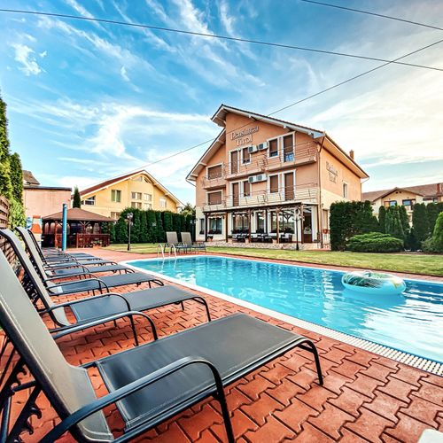 Pensiunea Tirol Băile Felix