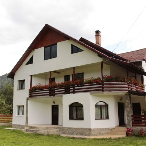 Casa Matei Bistricioara