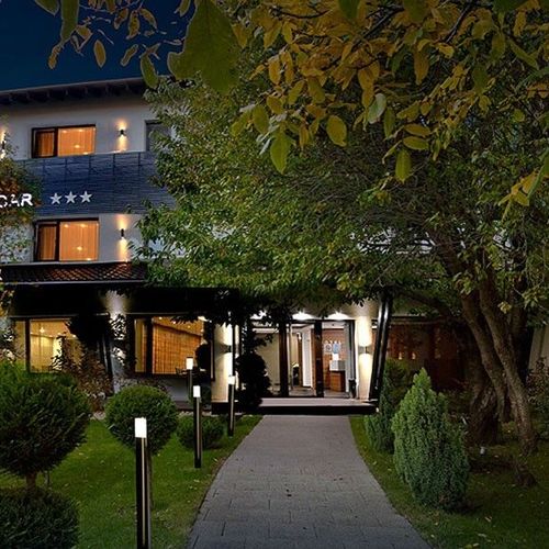 Hotel Oscar Câmpina