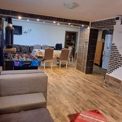 Cabana Sponsoru' și Baroana Aiudul de Sus – Aiudul de Sus, România