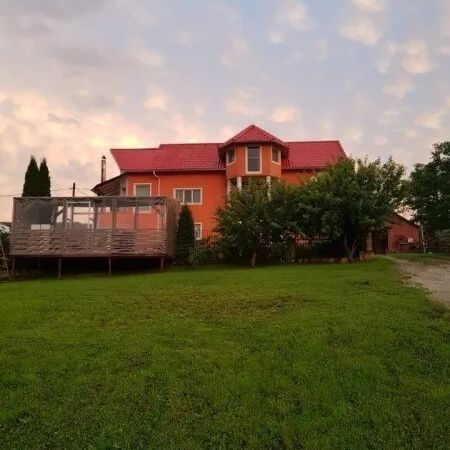 Apartament Casa Teo Neagra Șarului – Neagra Șarului, România